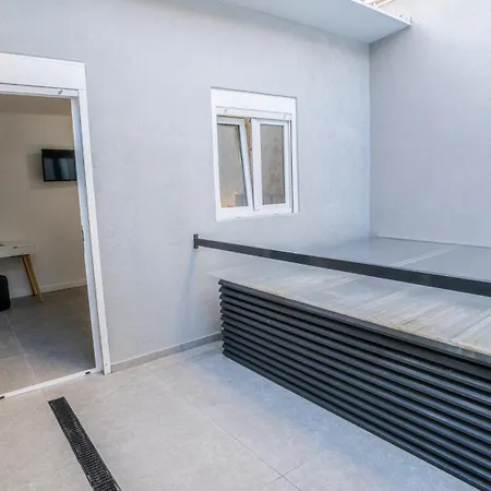Casa Luxore בית הארחה *