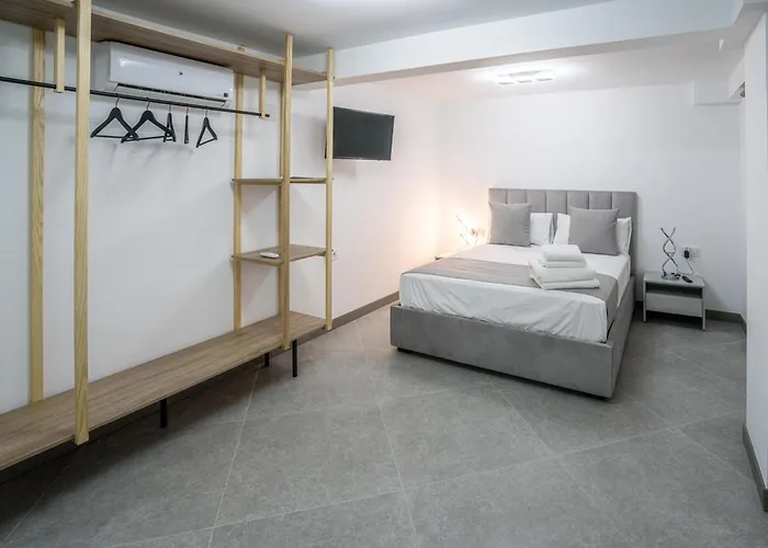 Konukevi Casa Luxore Alicante