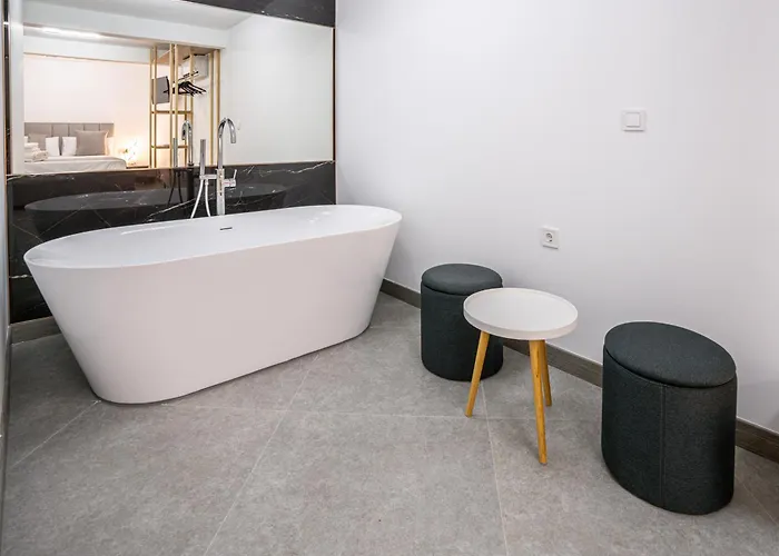Casa Luxore Konukevi 3*